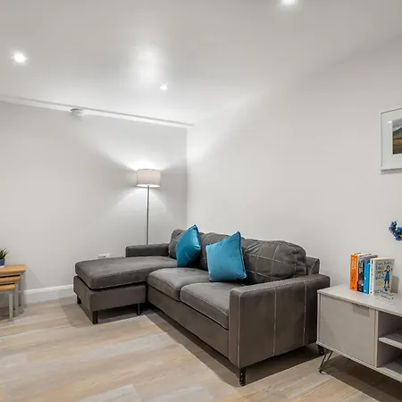 Pierside Apt 2 * Cleggan