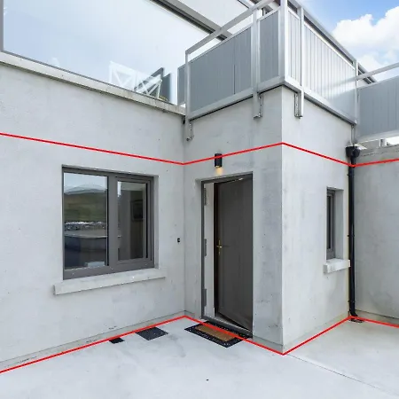 Pierside Apt 2 * Cleggan
